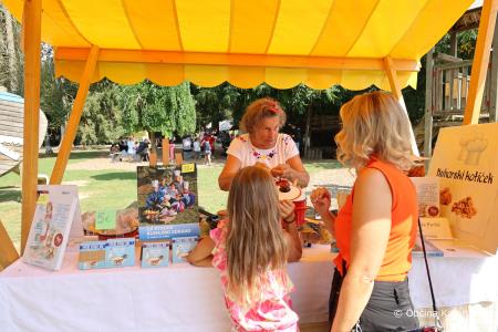 Praznični, 15. Čarobni dan z dobrodelno humanitarno noto (12)